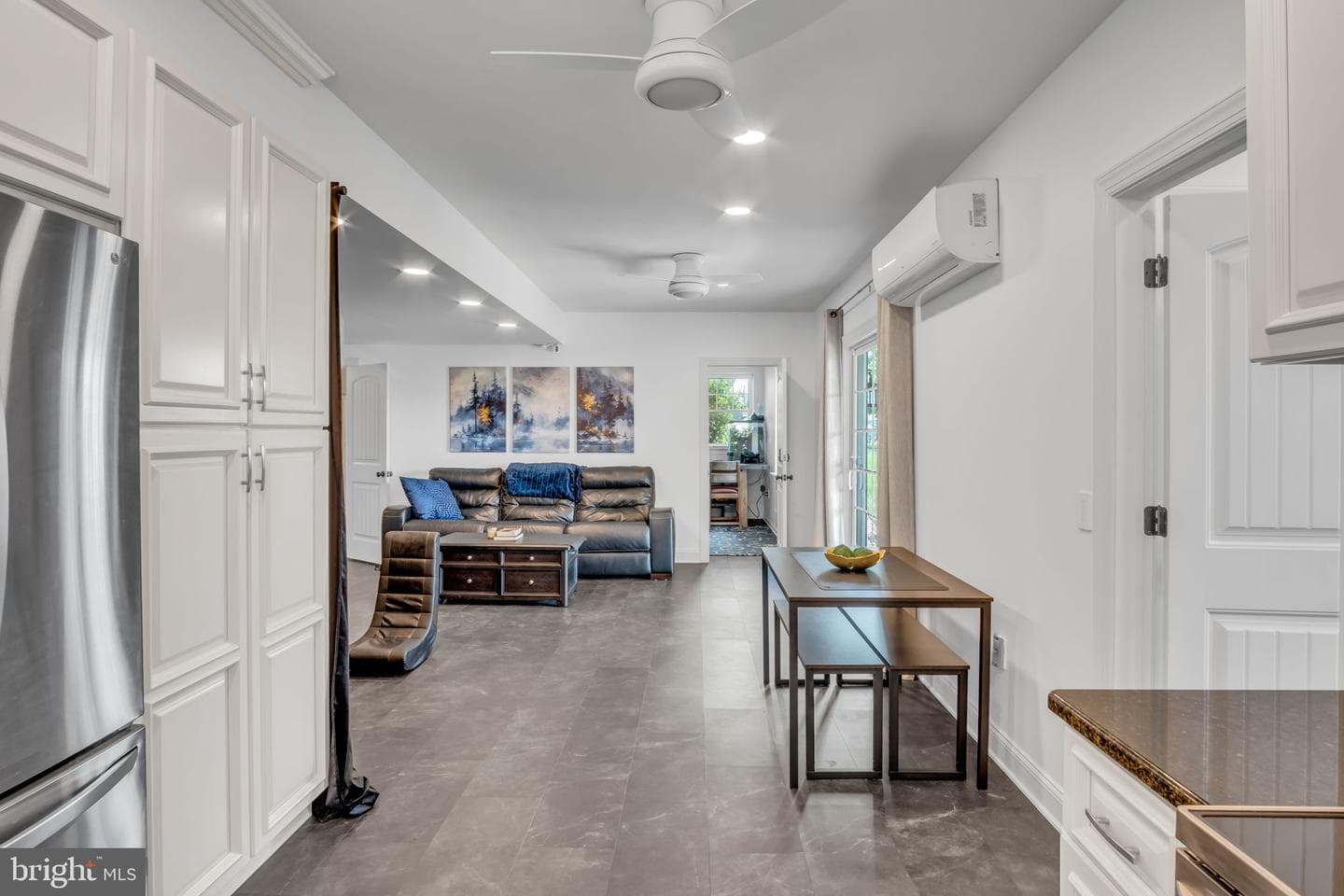 211 Iron Works Way photo 45