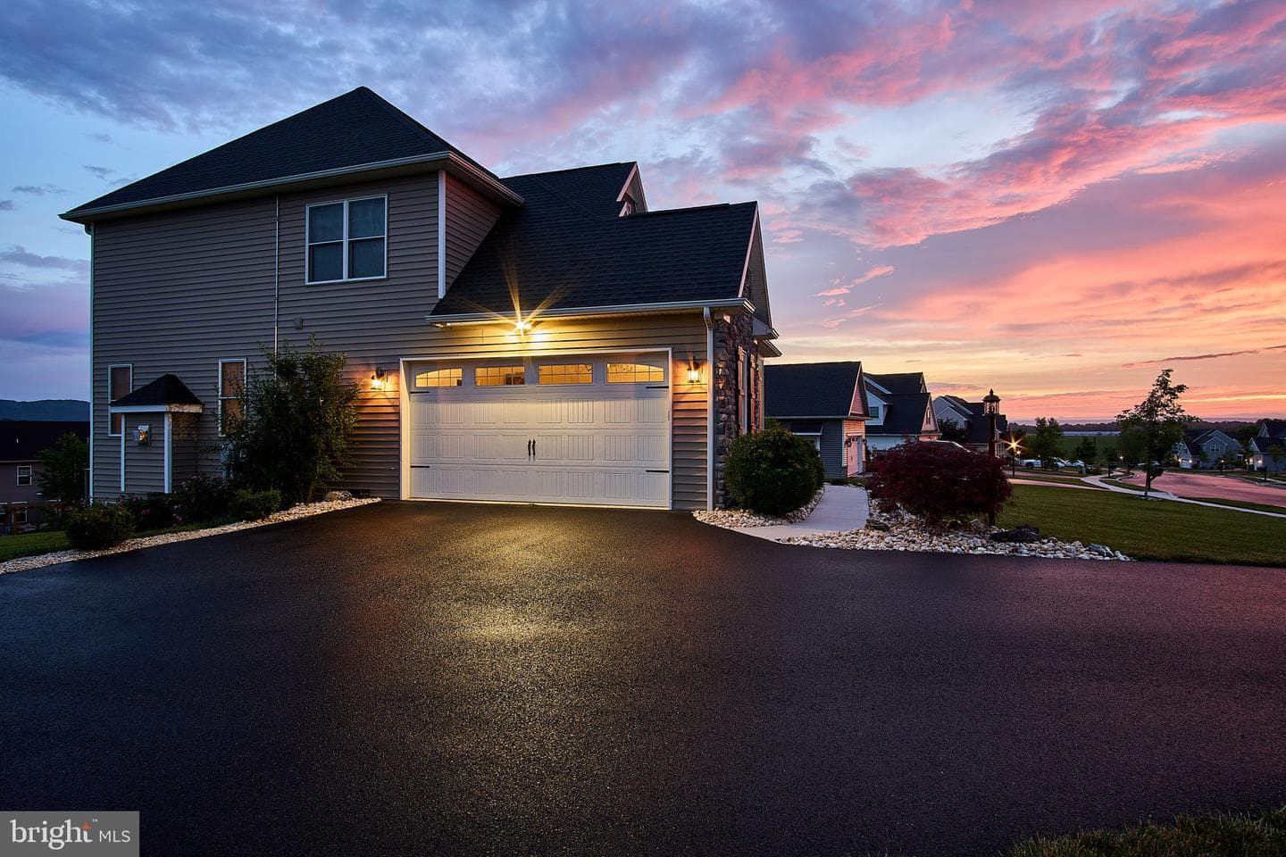 211 Iron Works Way photo 65