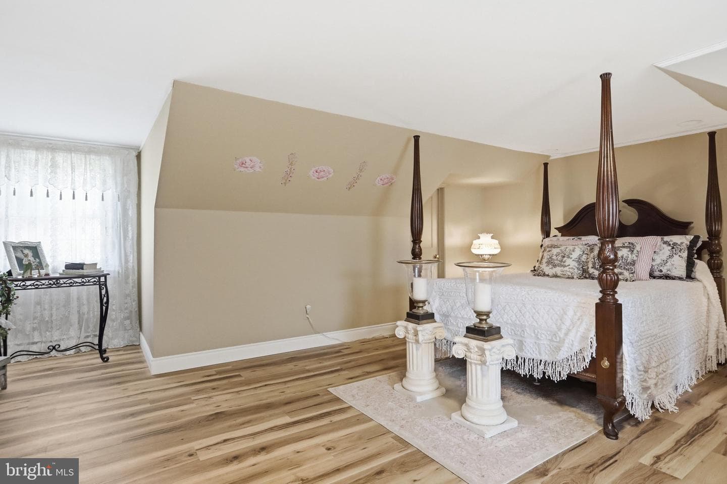 505 Glenn Street photo 25