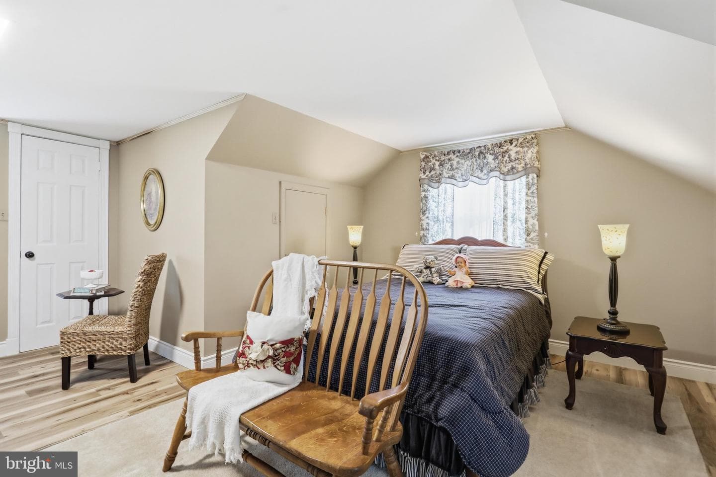 505 Glenn Street photo 27