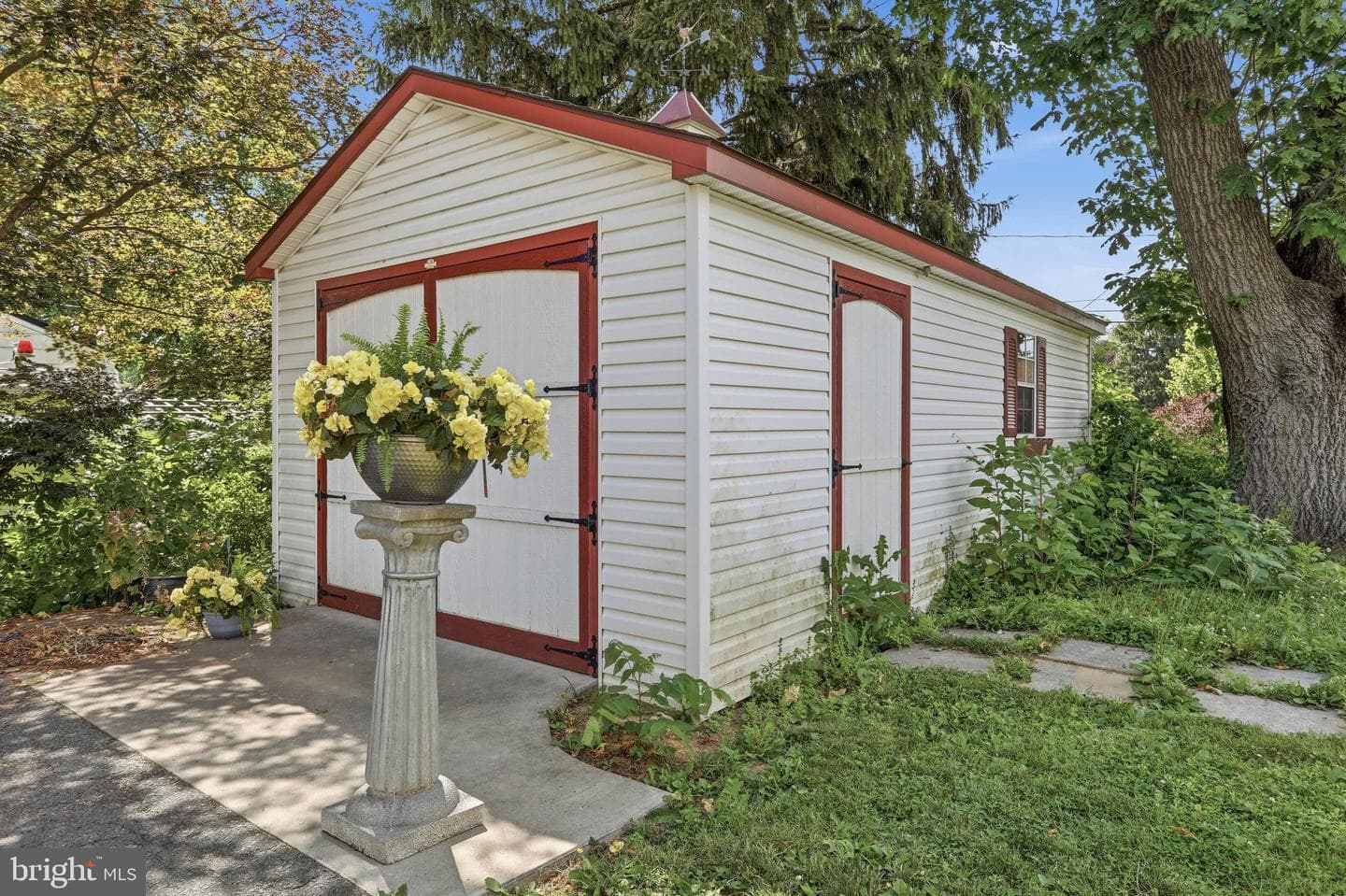 505 Glenn Street photo 31
