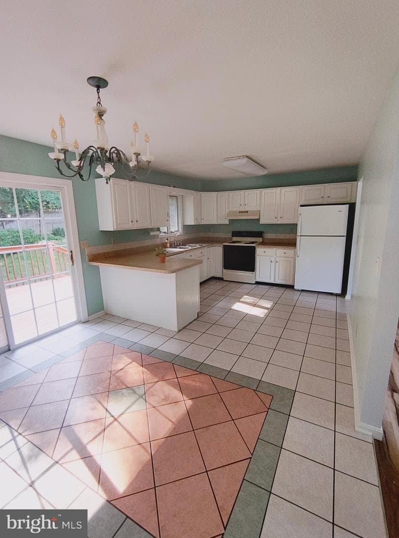 11 Independence Drive photo 3