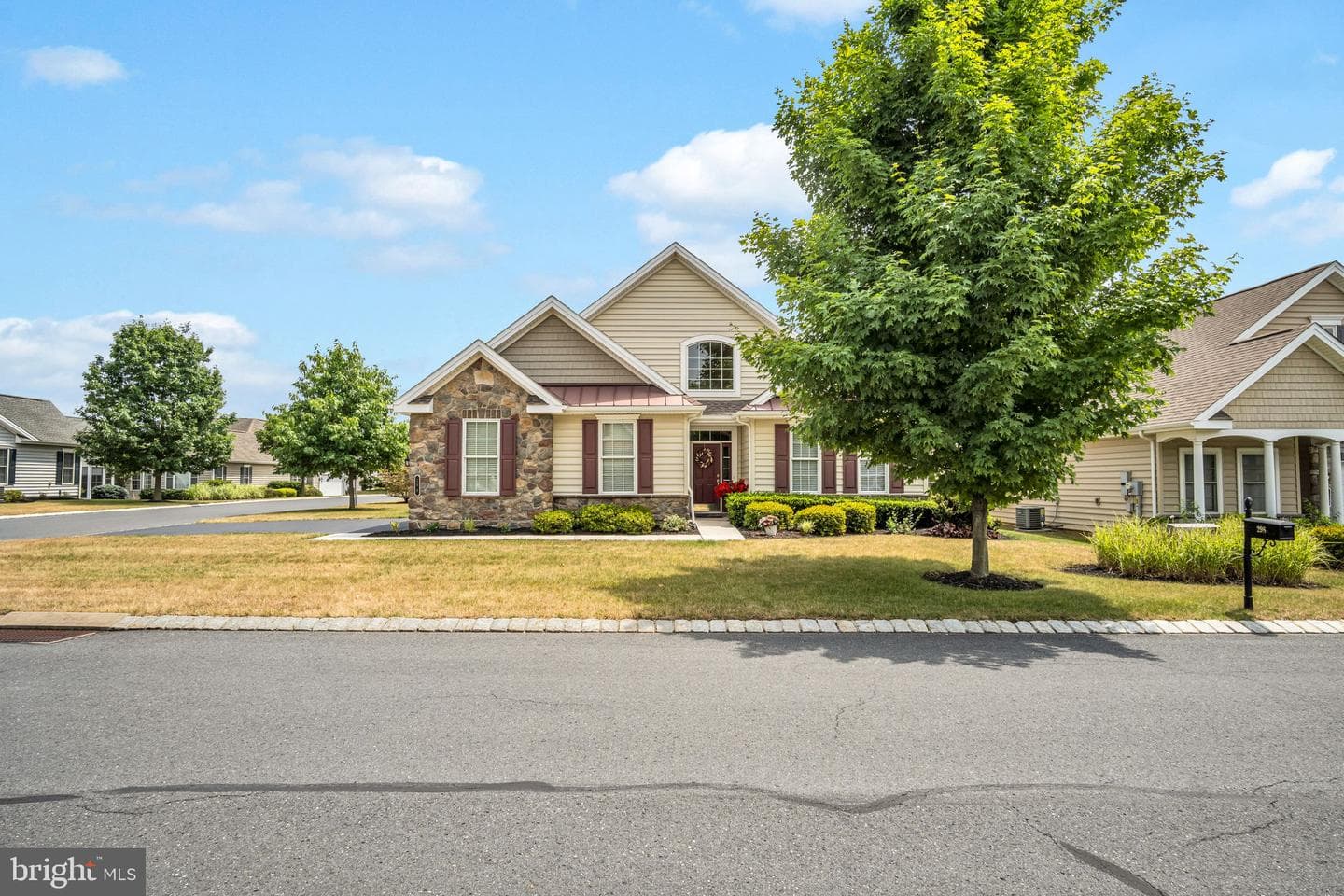 298 Founders Way photo 43