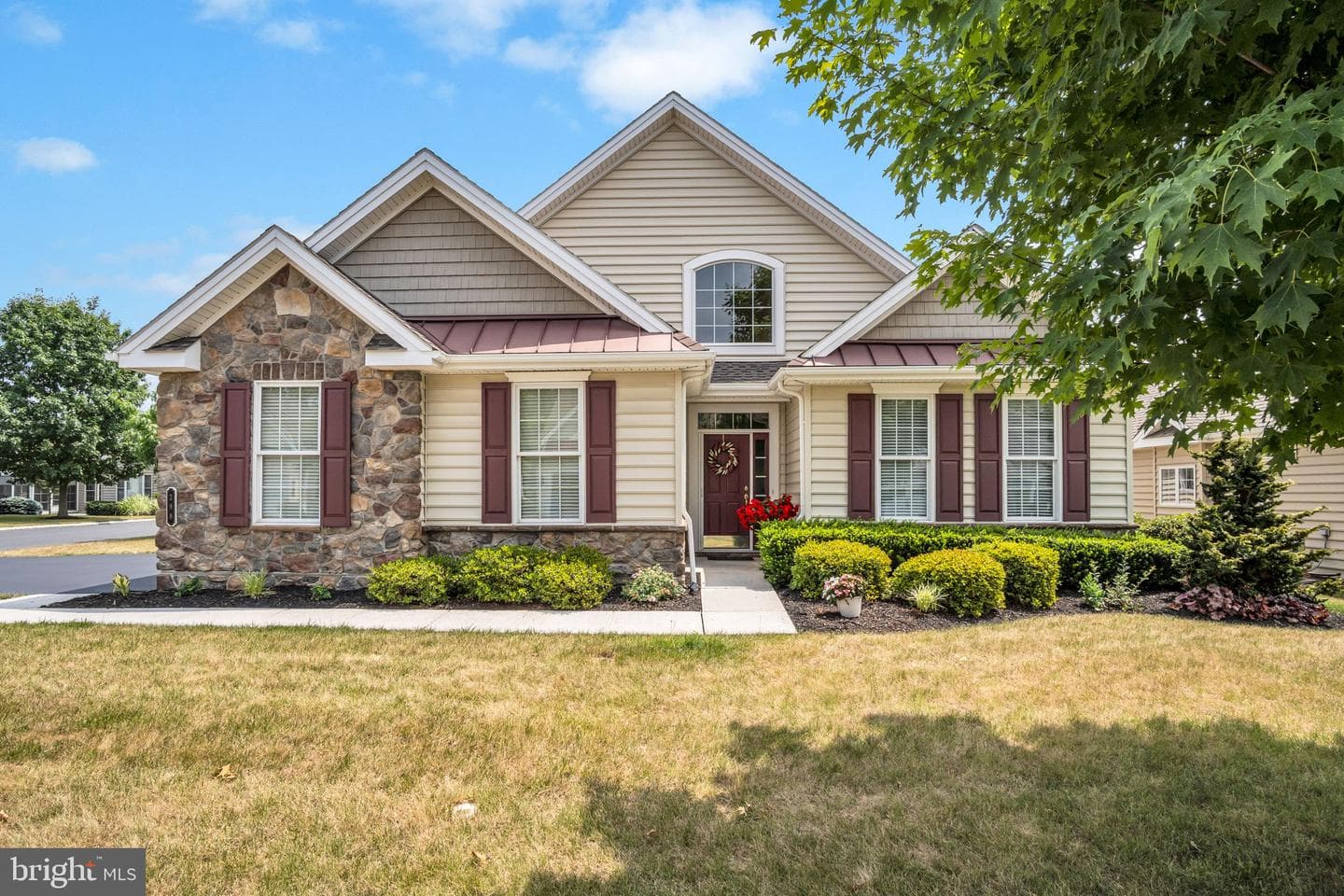 298 Founders Way photo 44