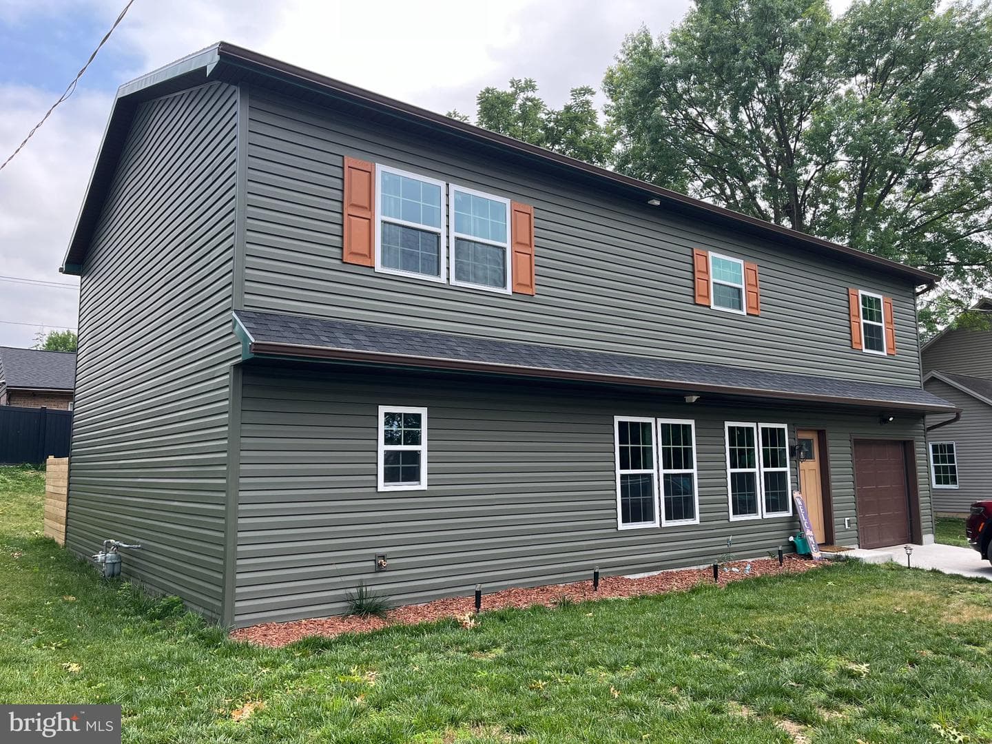 1999 Dighton Street, Camp Hill