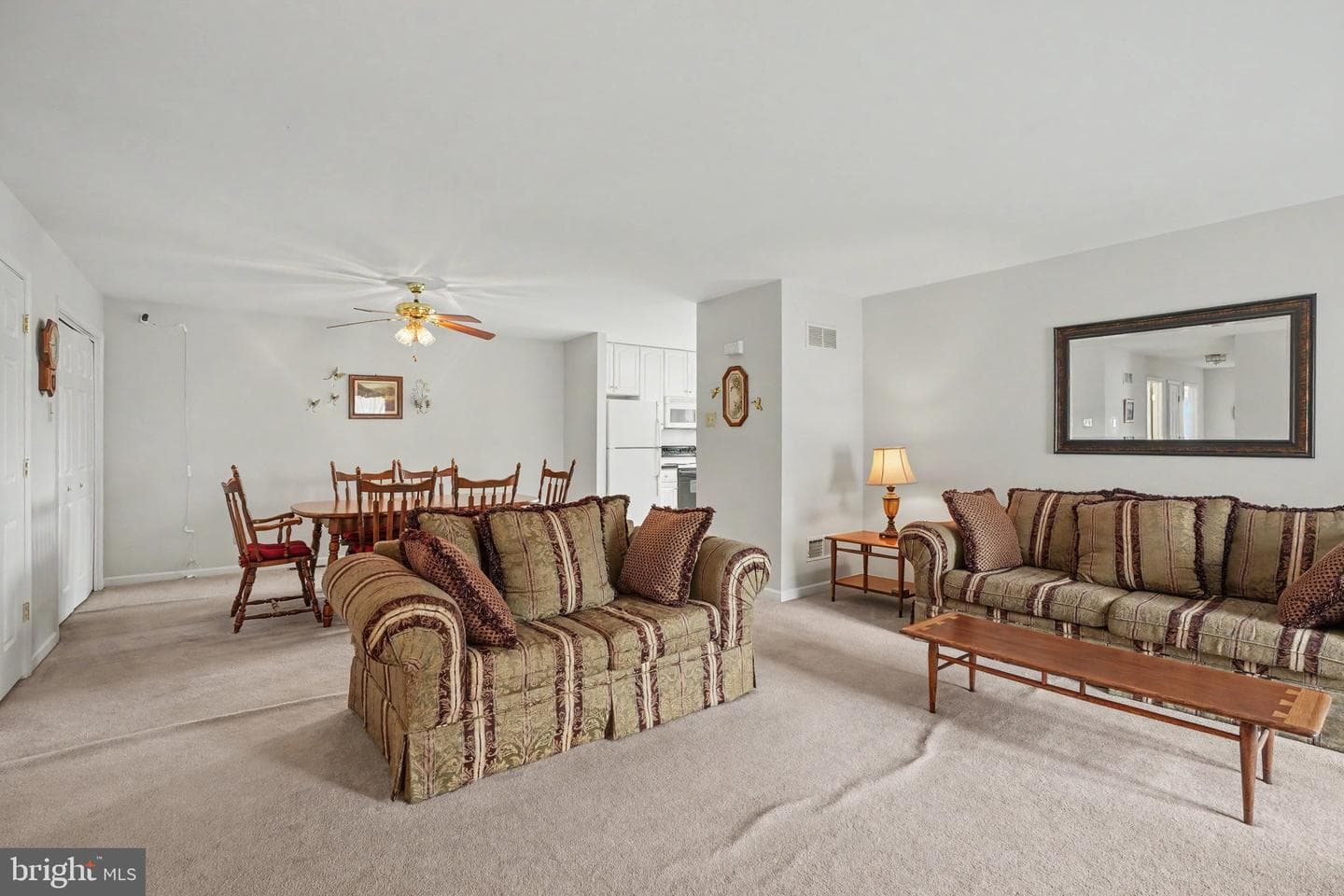 924 W Trindle Road photo 40