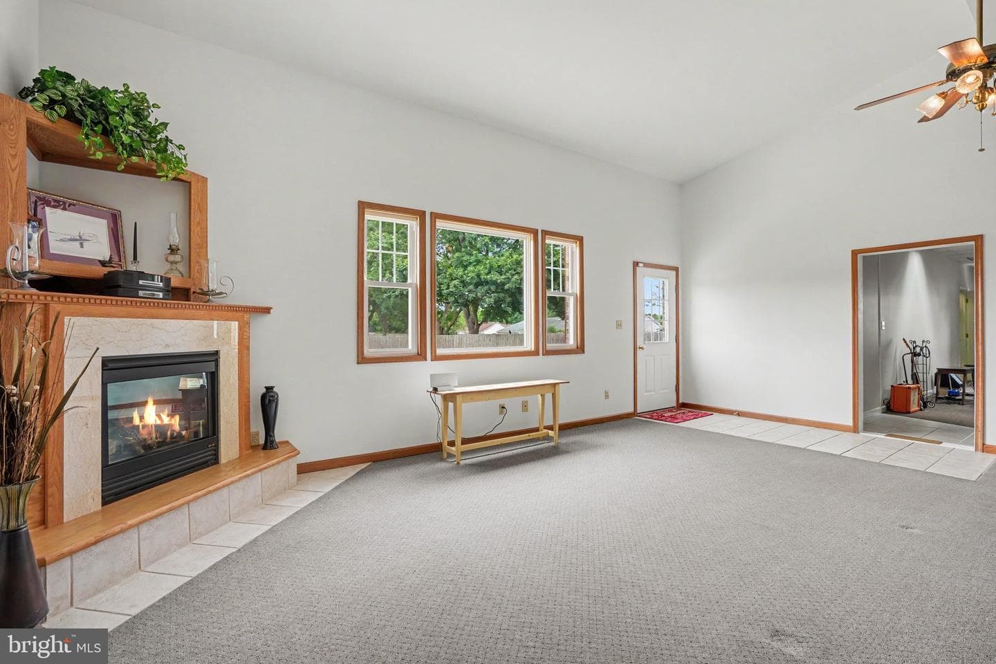 924 W Trindle Road photo 6