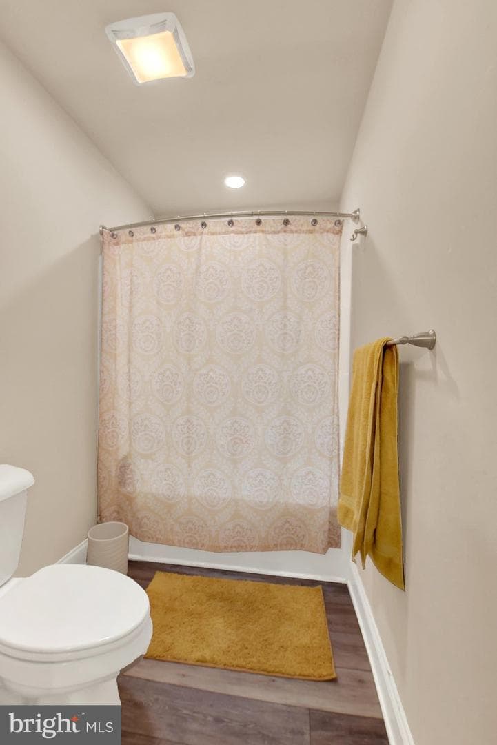 525 Joseph Court photo 23