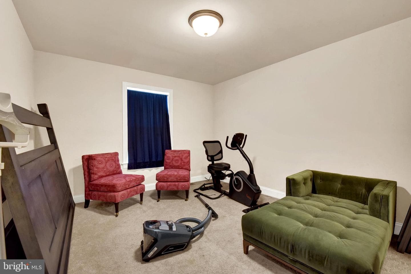 525 Joseph Court photo 25