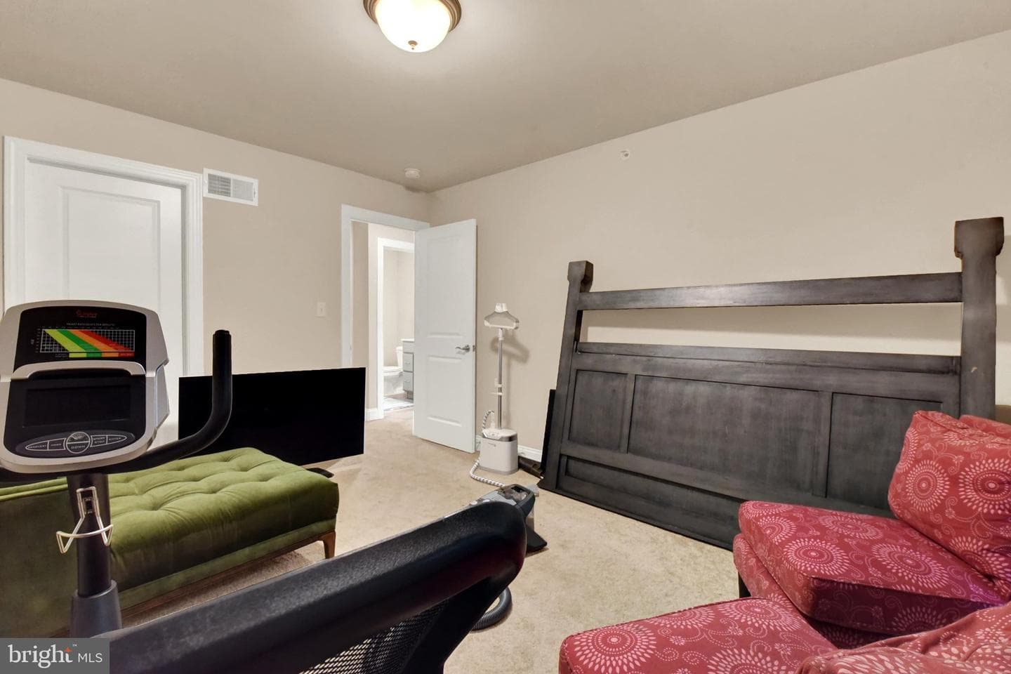 525 Joseph Court photo 26