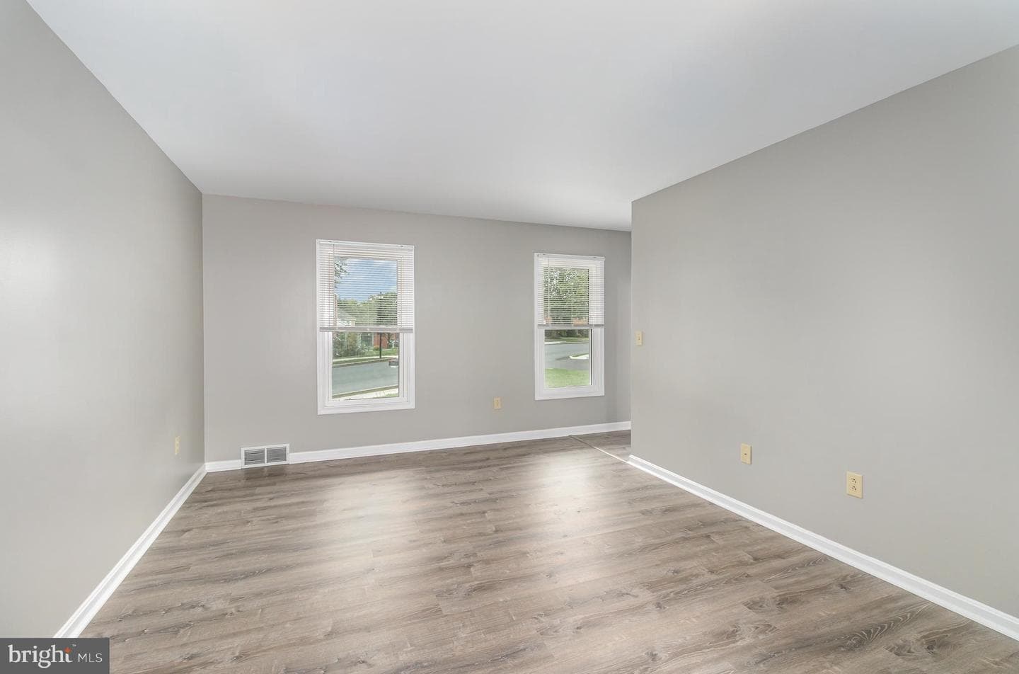 501 Allenview Dr photo 7