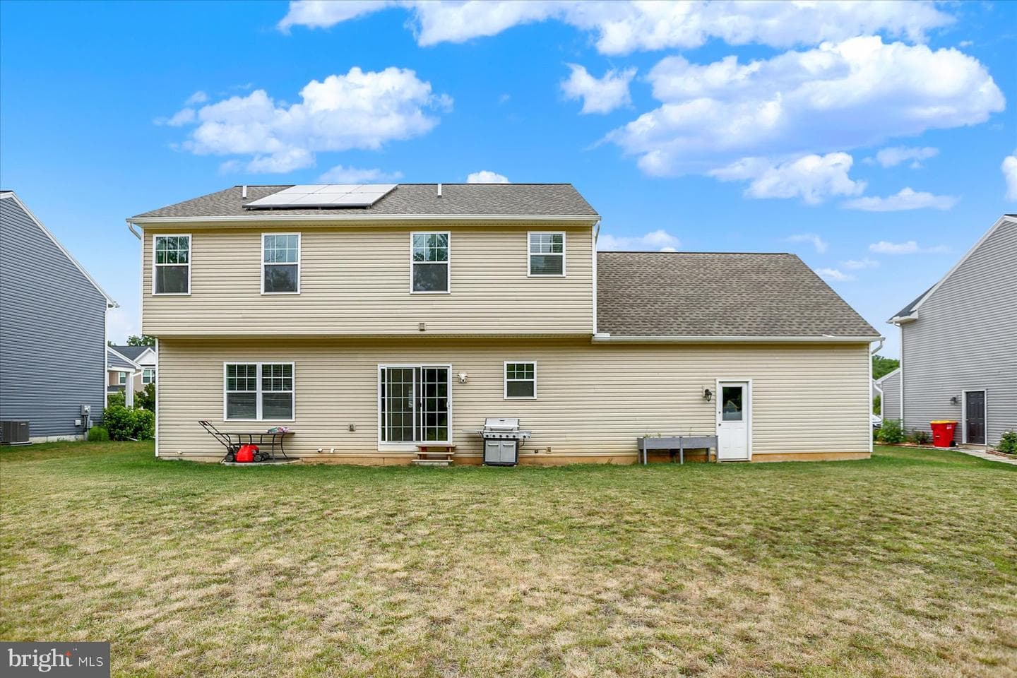 304 Lexington Lane photo 35