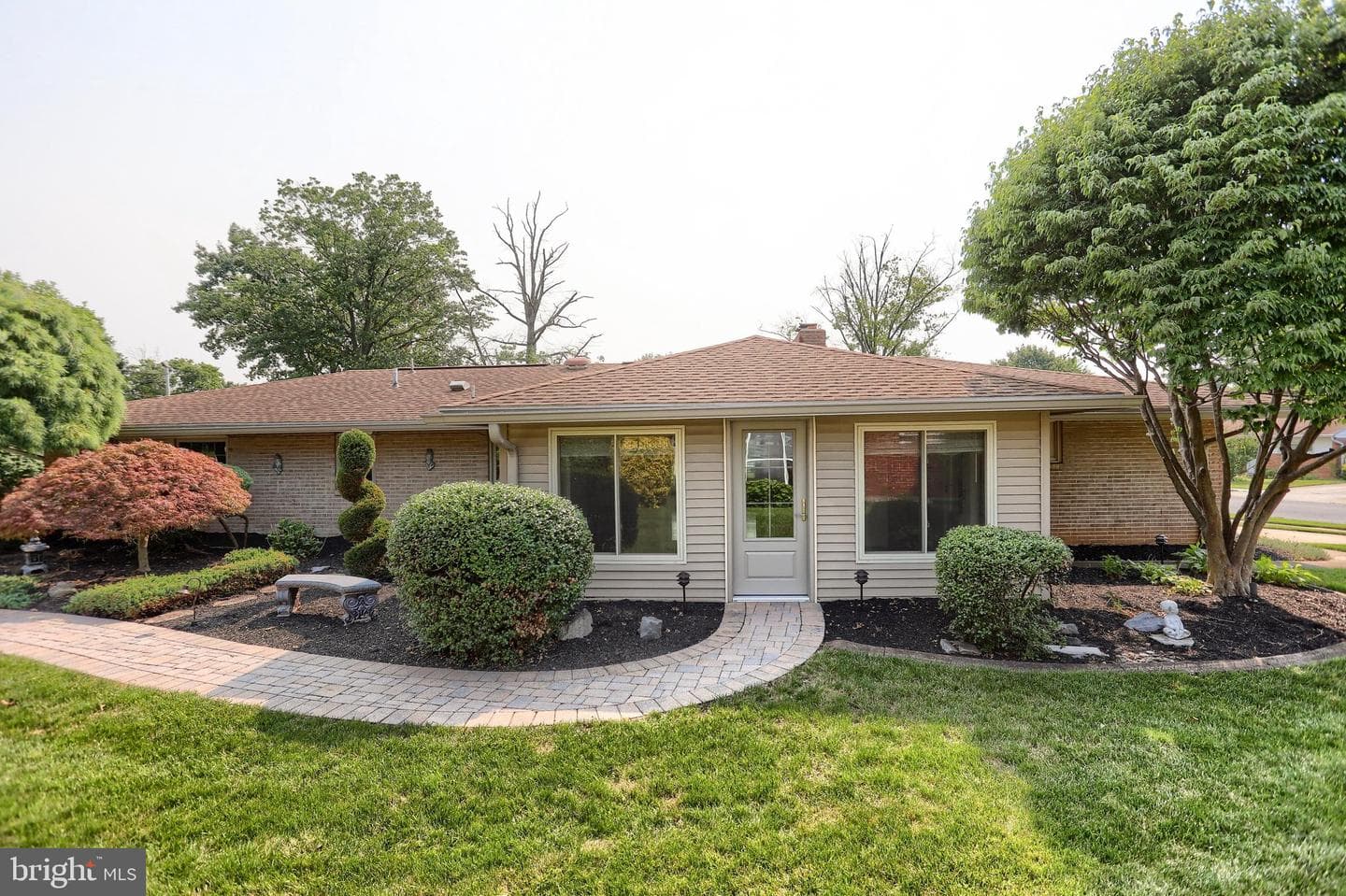 23 Columbia Drive photo 32
