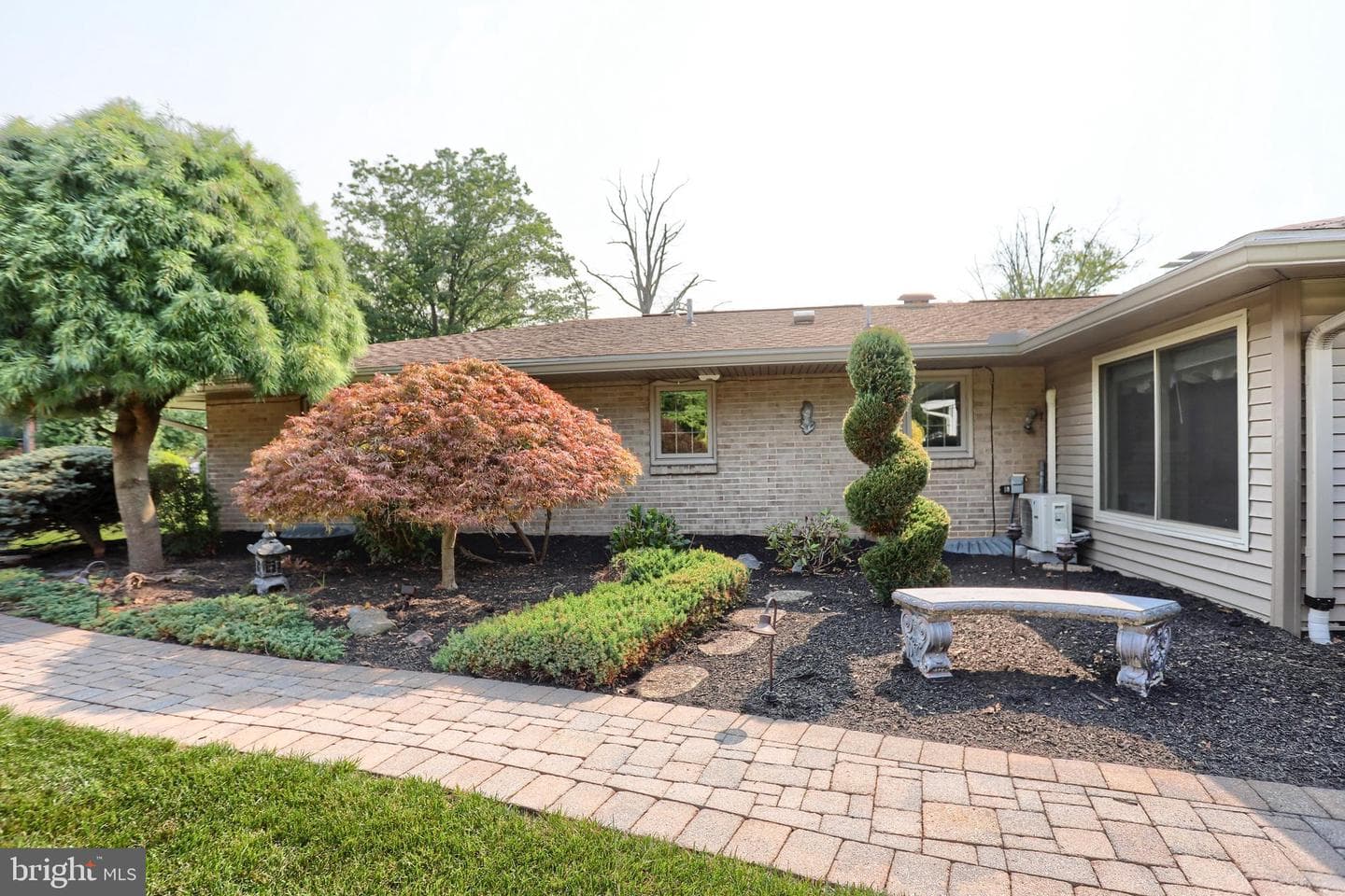 23 Columbia Drive photo 41