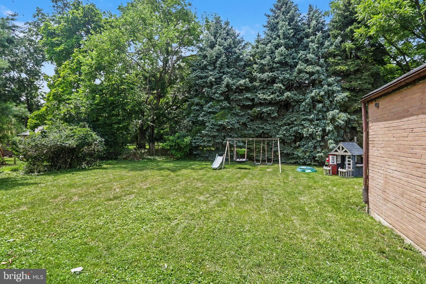 12 Birch Street photo 23