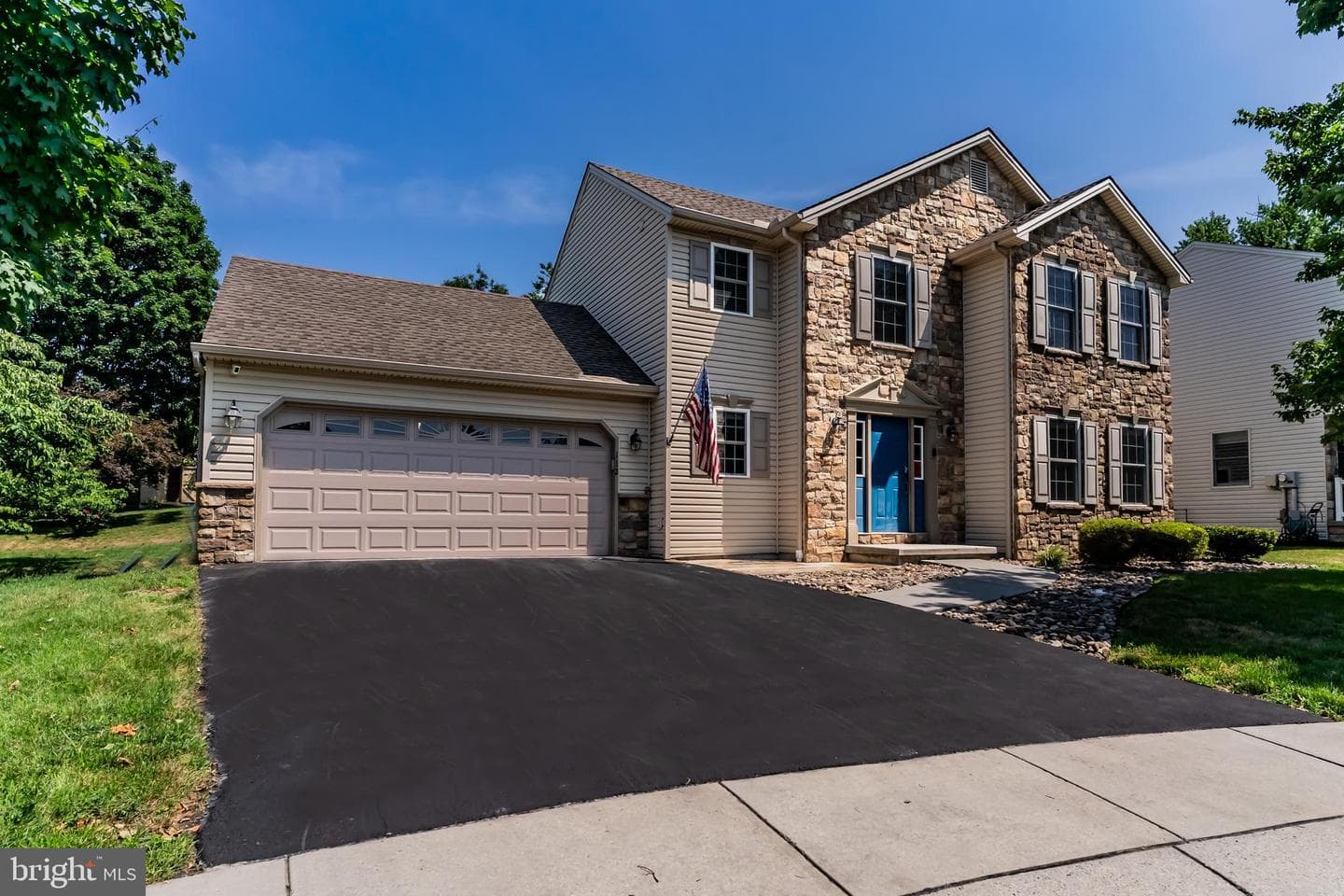 112 Hilltop Court photo 32