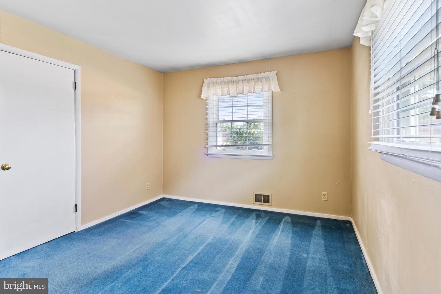 6 Slate Hill Road photo 20