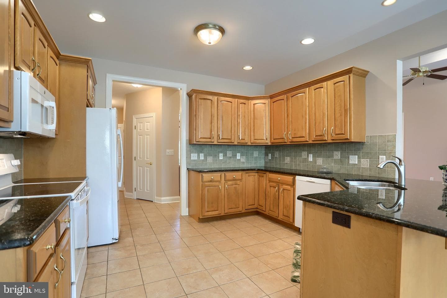 5127 Jennifer Circle photo 13