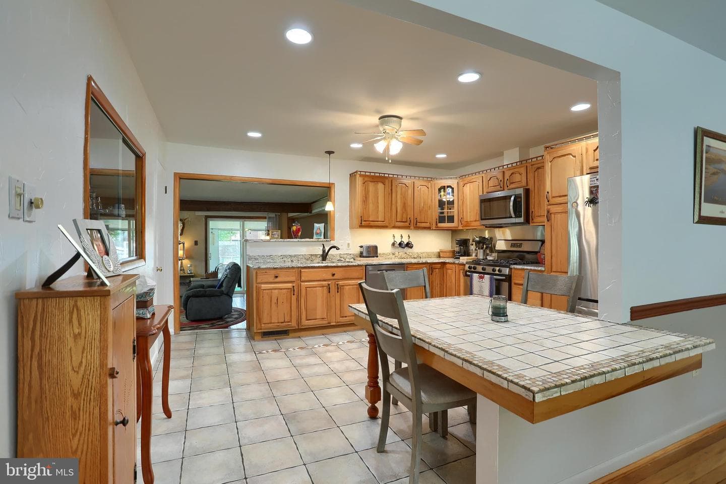 17 Dulles Drive W photo 3