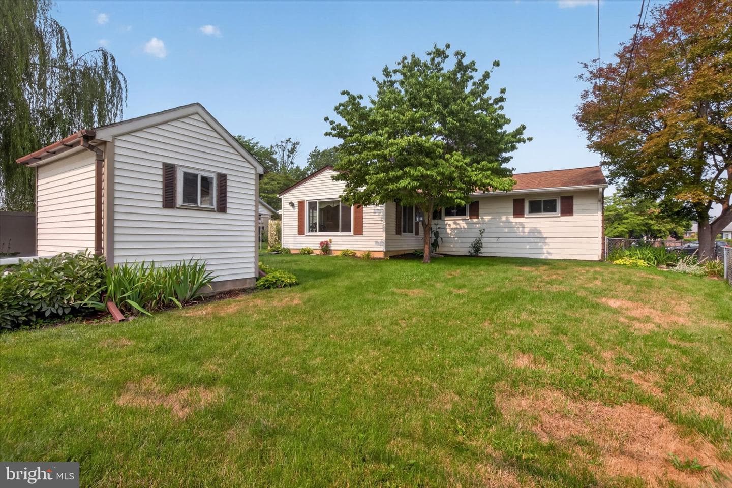 134 Yorkshire Drive photo 28