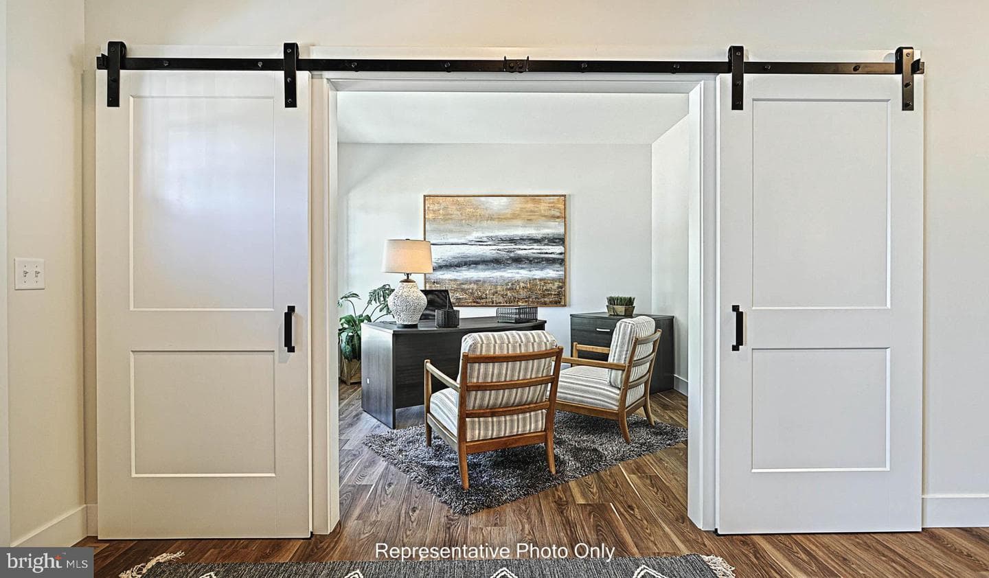 123 Blue Mountain Boulevard photo 4