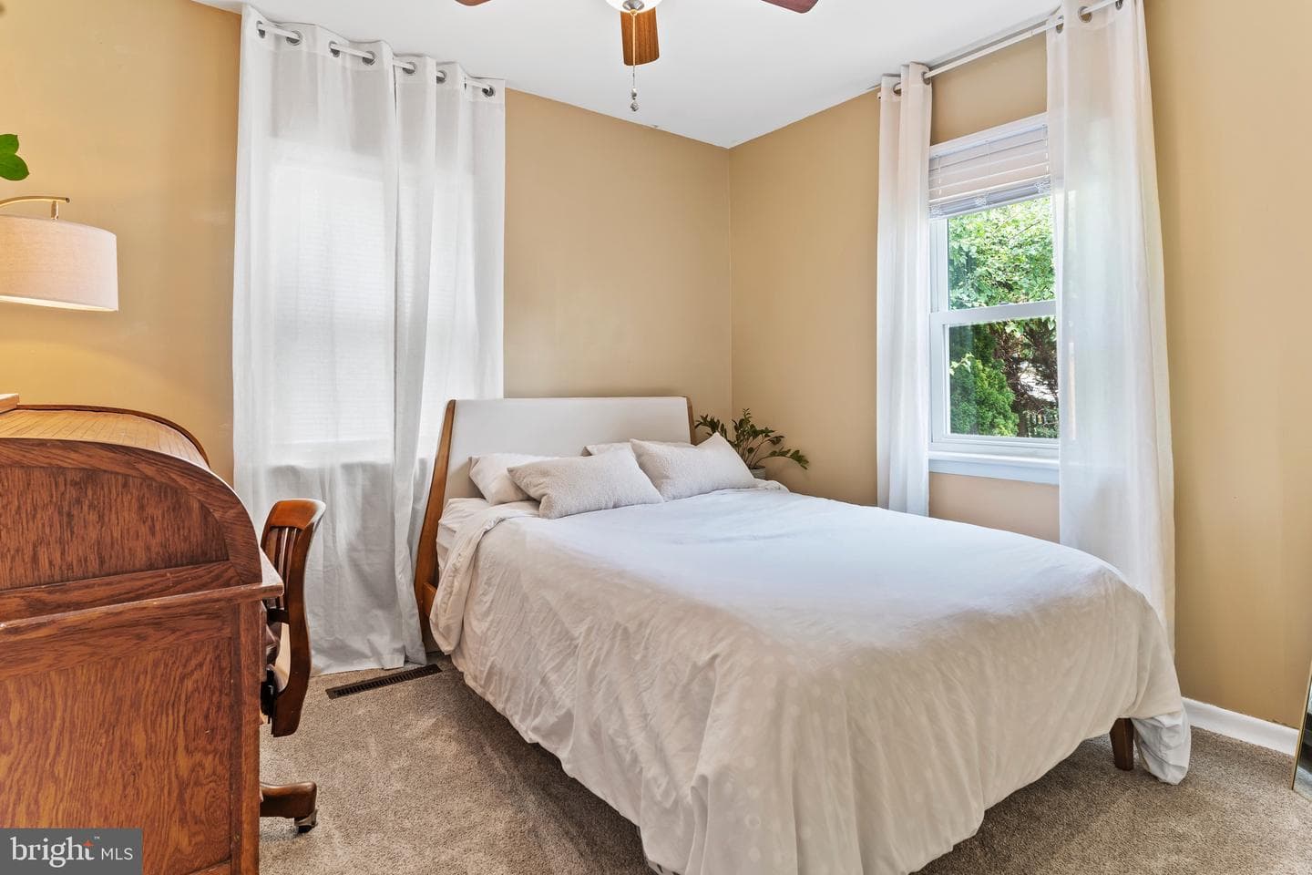 329 Charles Road photo 16