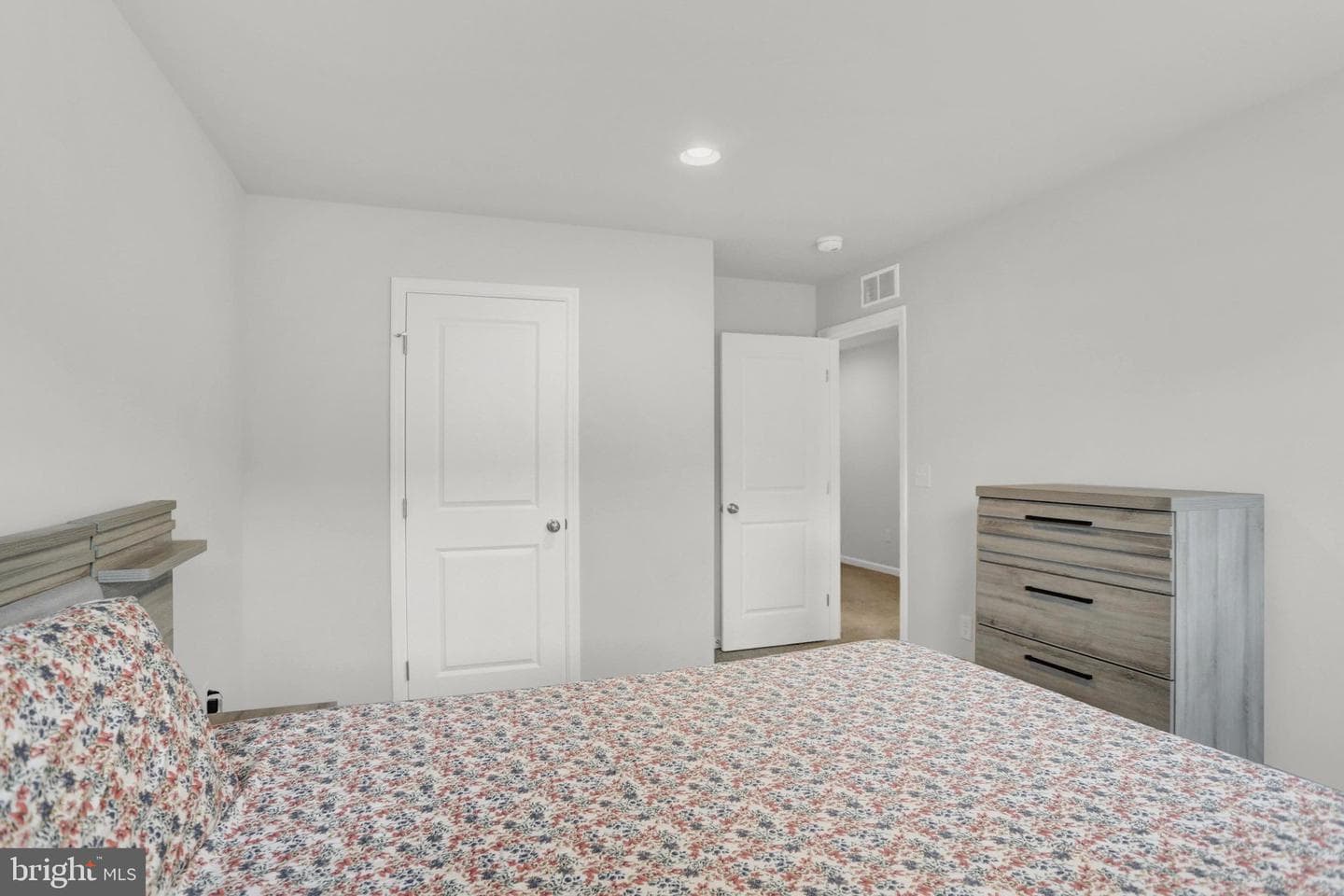 3113 Bullfinch Lane photo 32