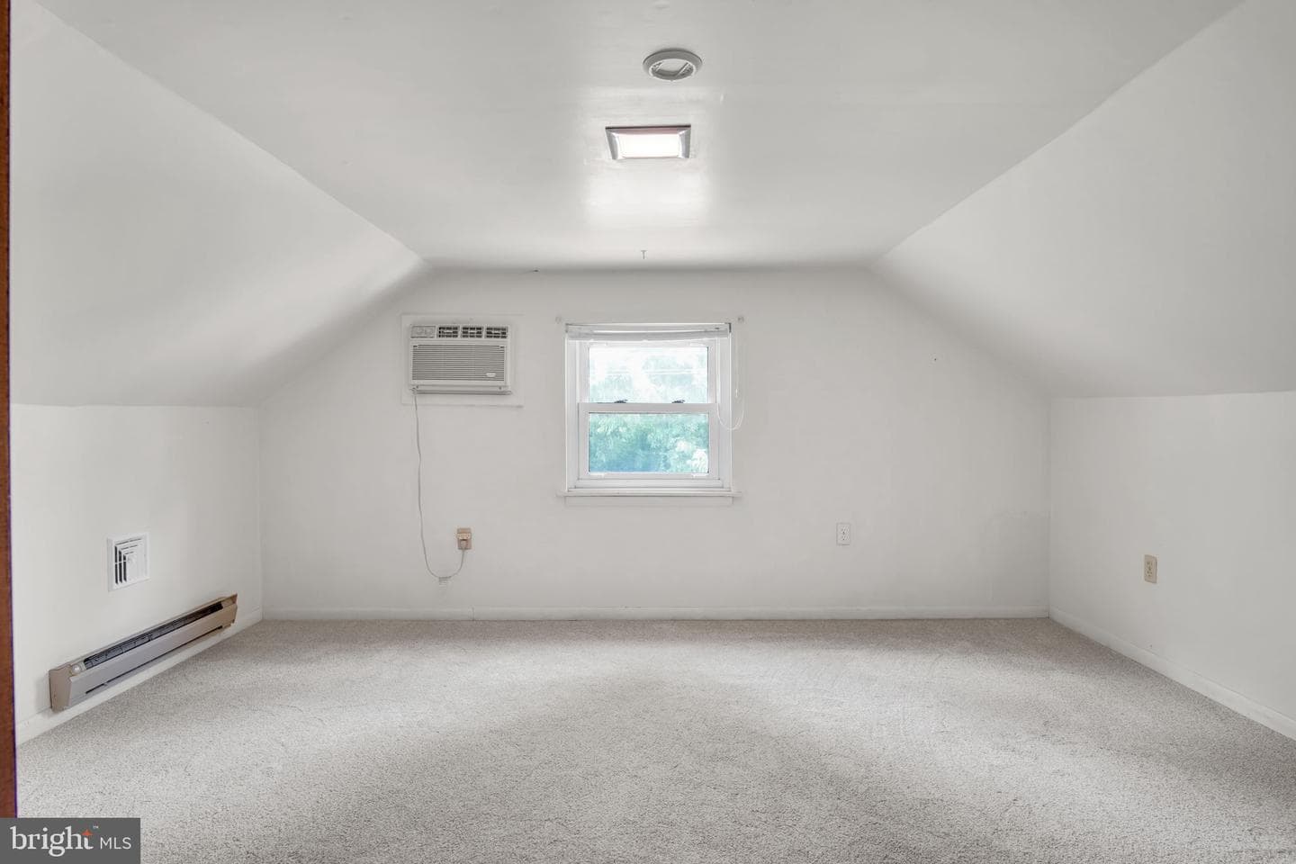 2010 Highland Circle photo 25