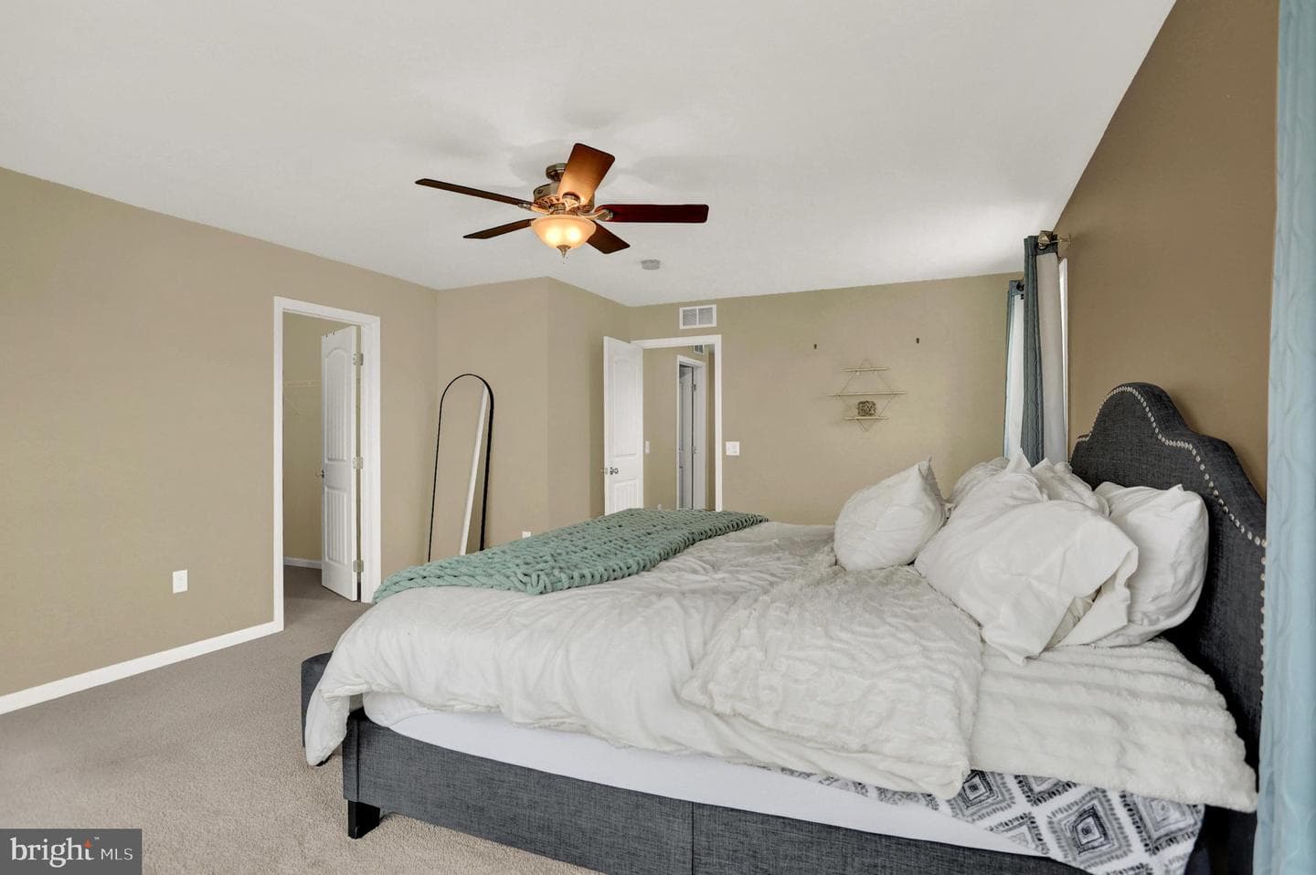 161 Walden Way photo 35