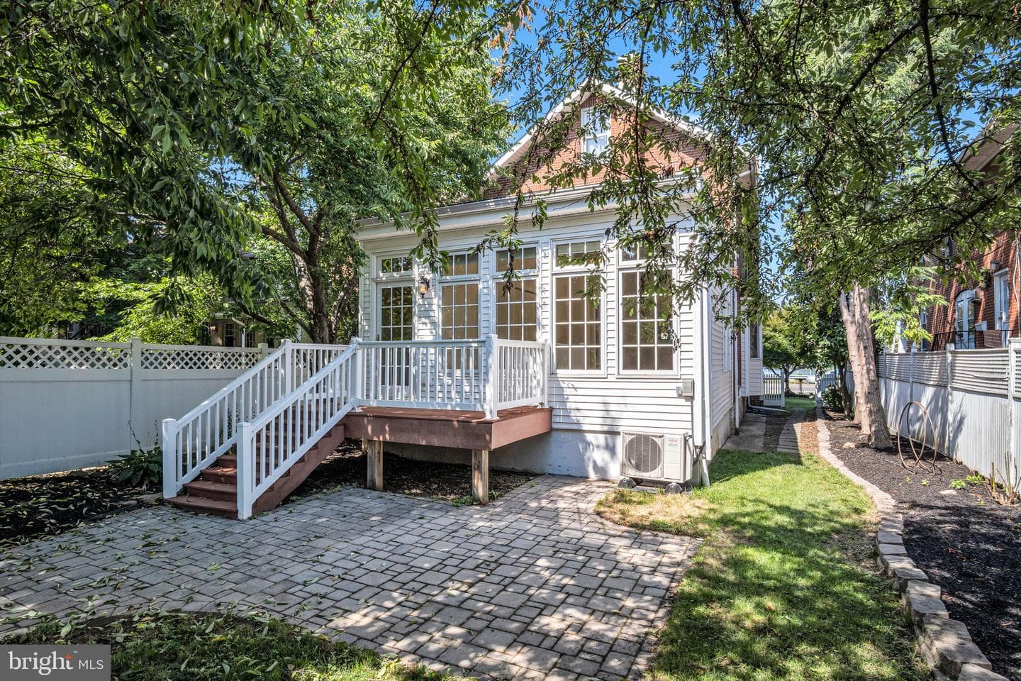 316 N Front Street photo 23