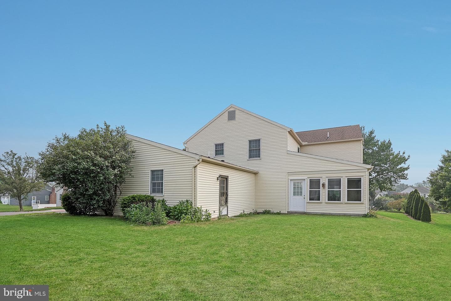 12 Victoria Way photo 16