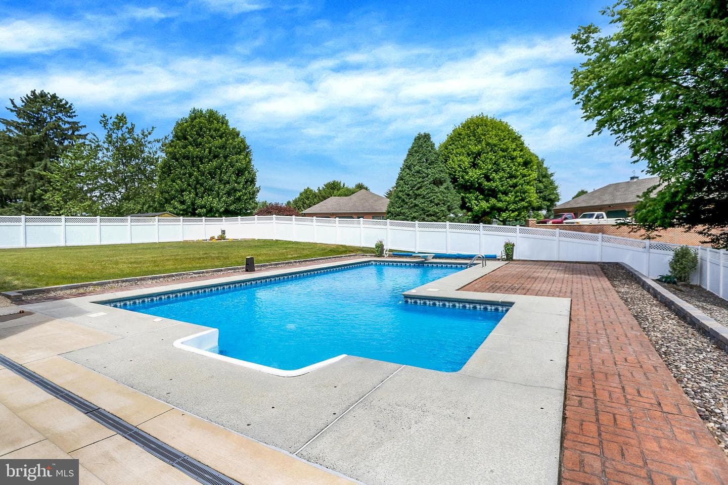 214 Ridge Hill Road photo 30