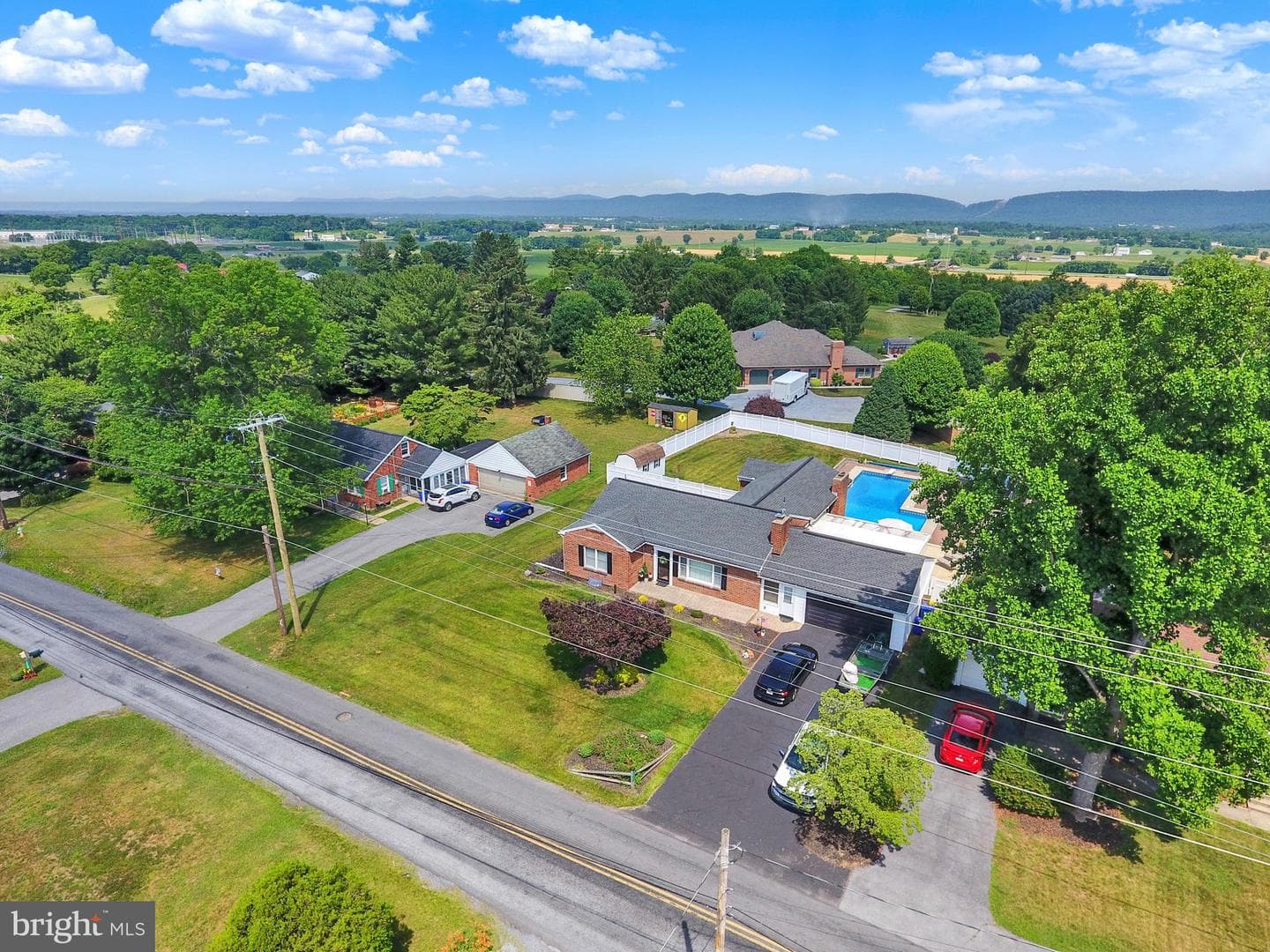 214 Ridge Hill Road photo 39