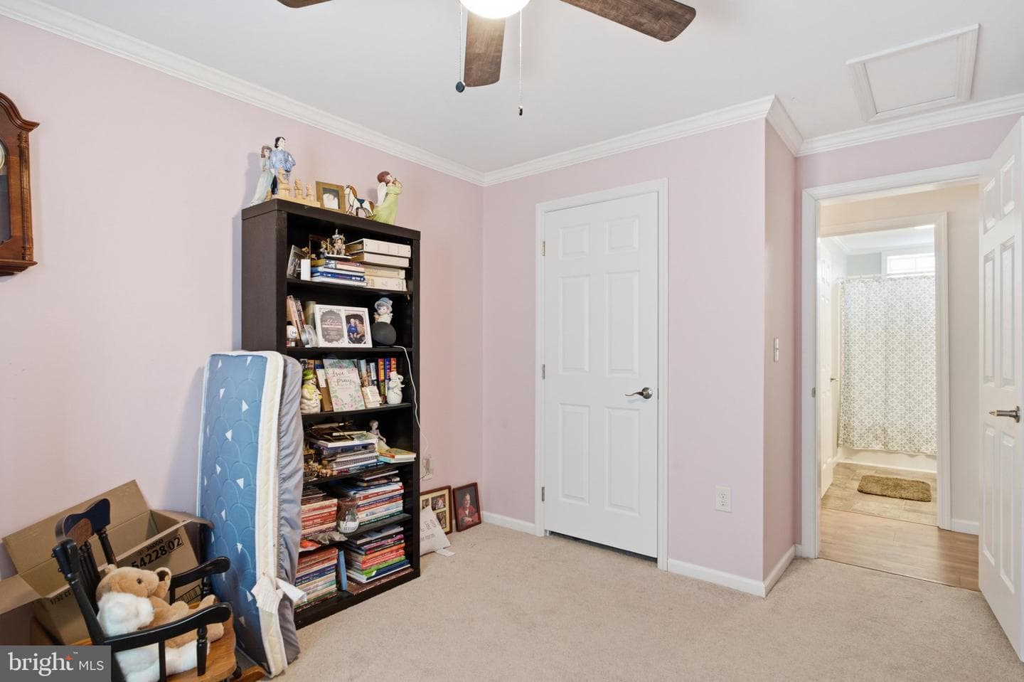 105 Glenridge Drive photo 22