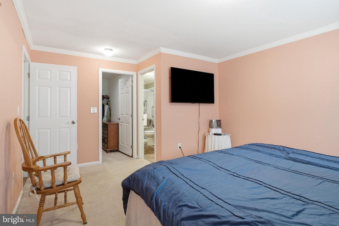 105 Glenridge Drive photo 24