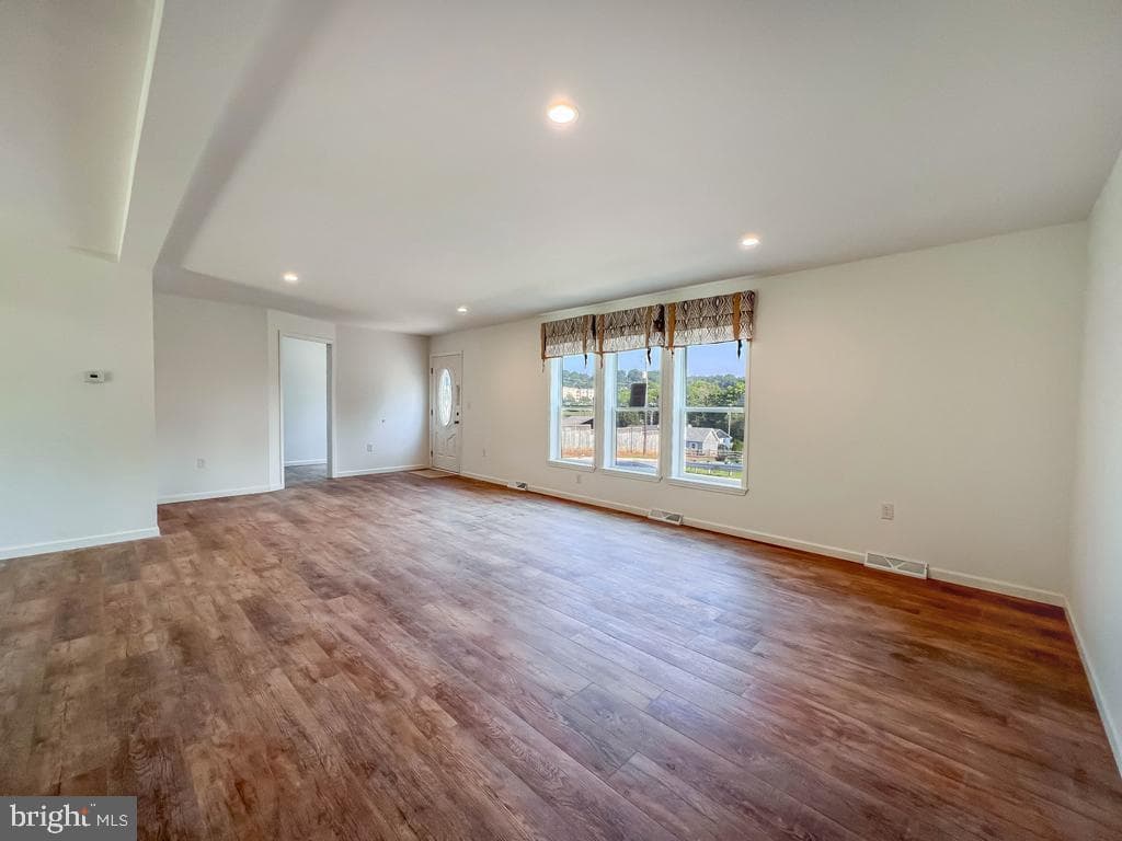 146 Minch Road photo 34
