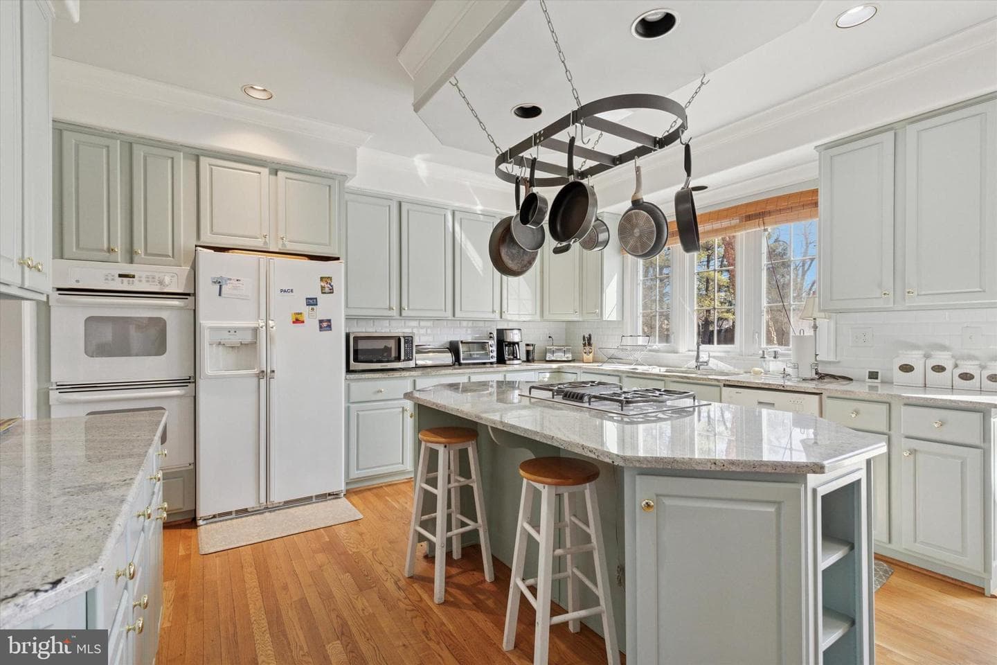 15 Eastgate Drive photo 6