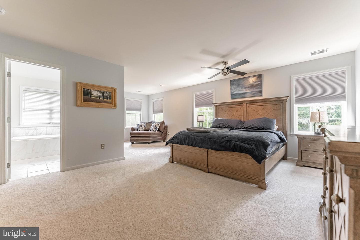 975 S Waterloo Road photo 37