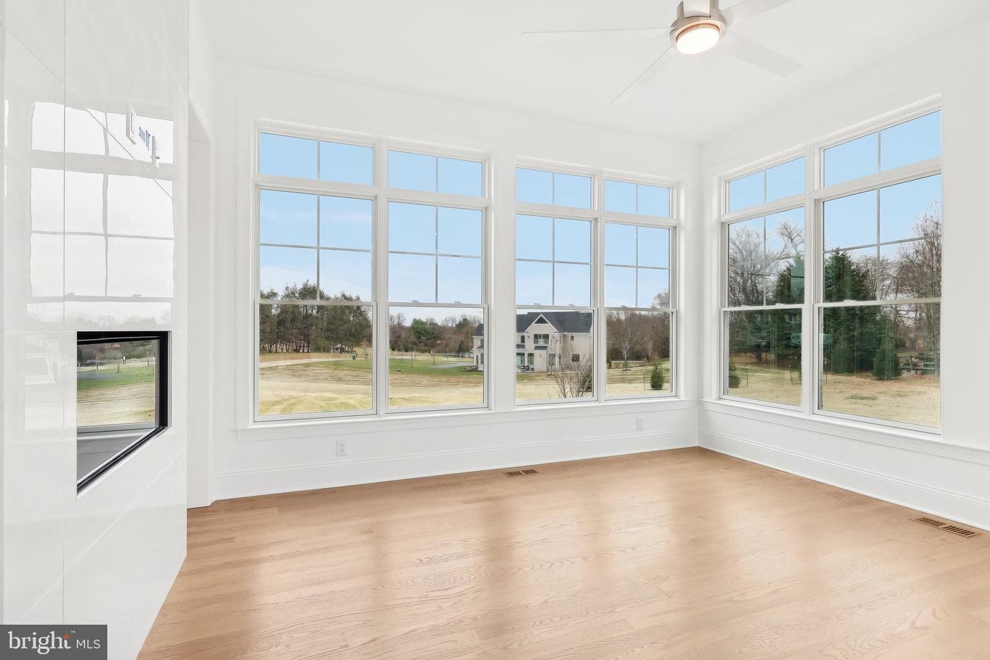 1337 Carolannes Way #b3 photo 11