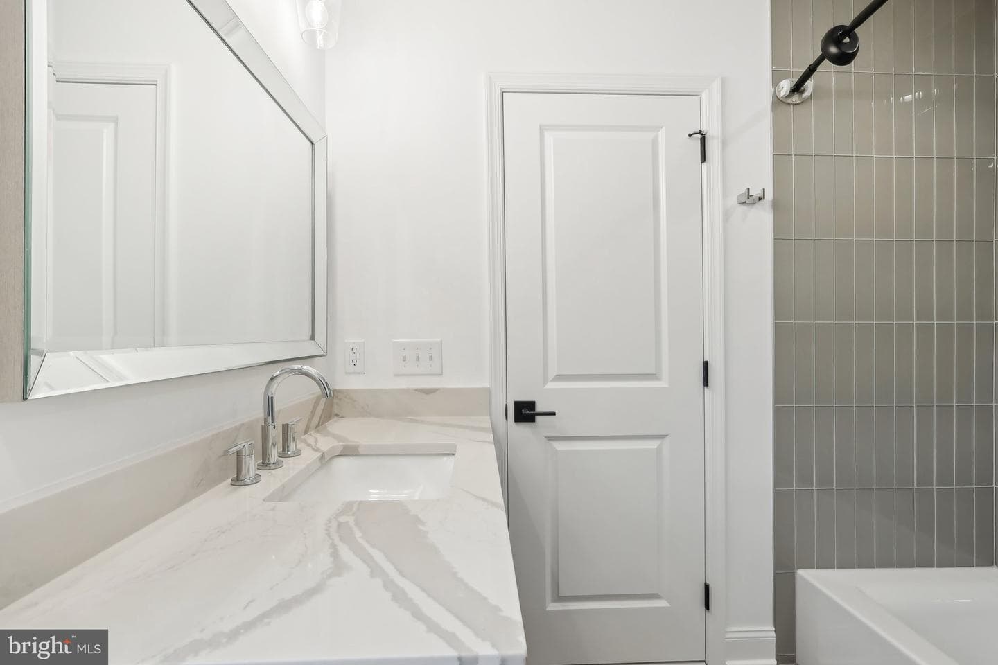 1337 Carolannes Way #b3 photo 47