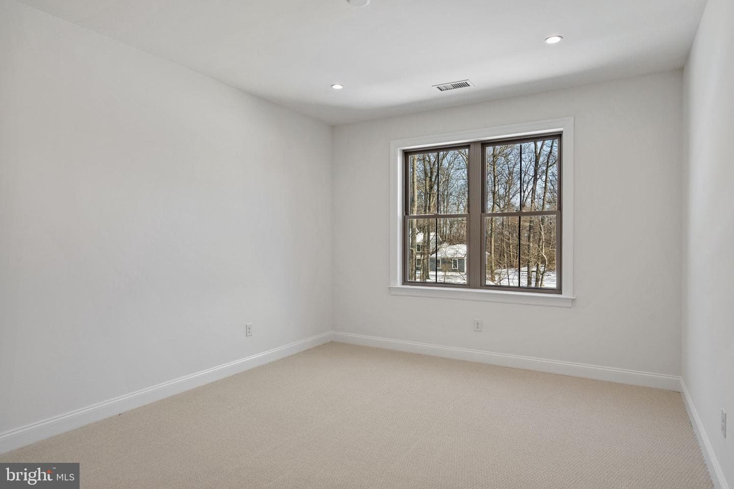 105 Lexington Manor #lot 29 photo 35
