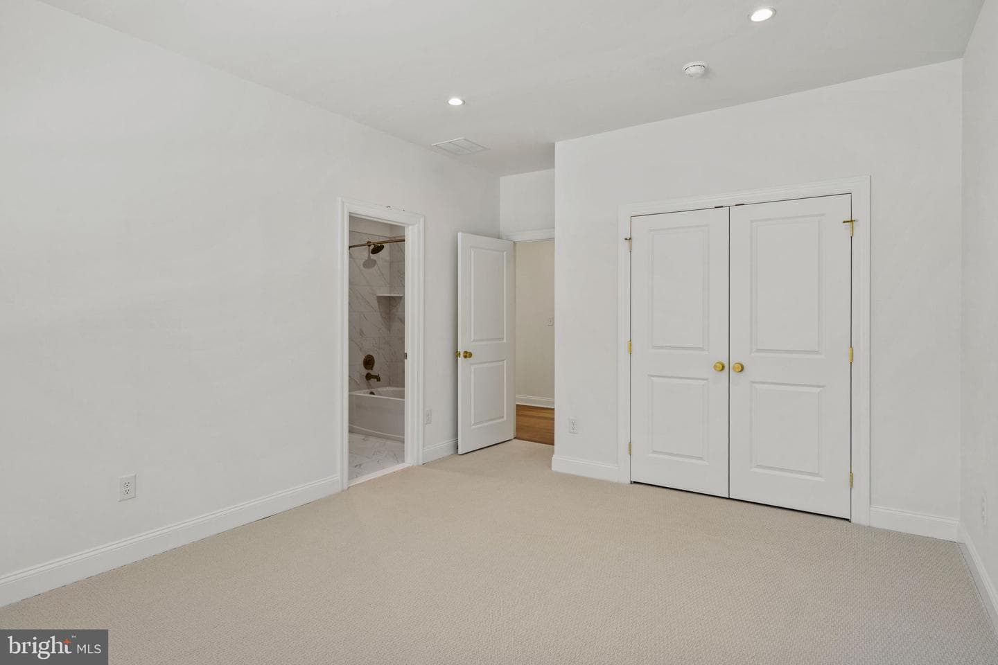 105 Lexington Manor #lot 29 photo 36