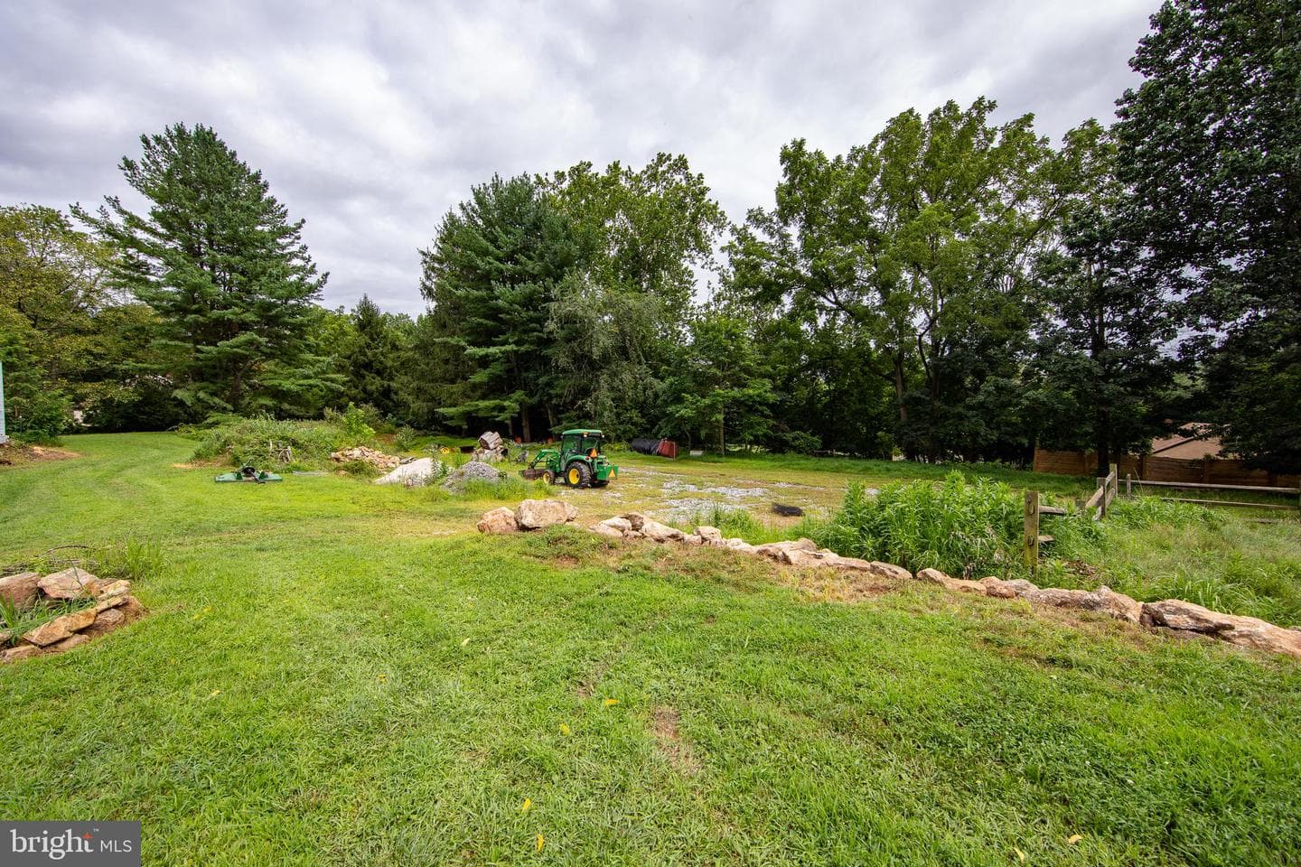 4 Seminary Road photo 30