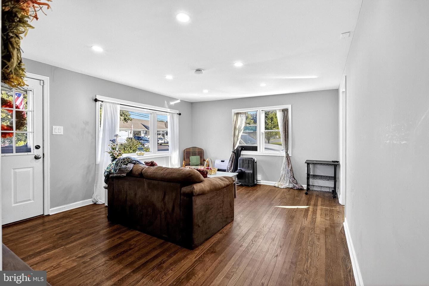 150 Seltzer Avenue photo 11