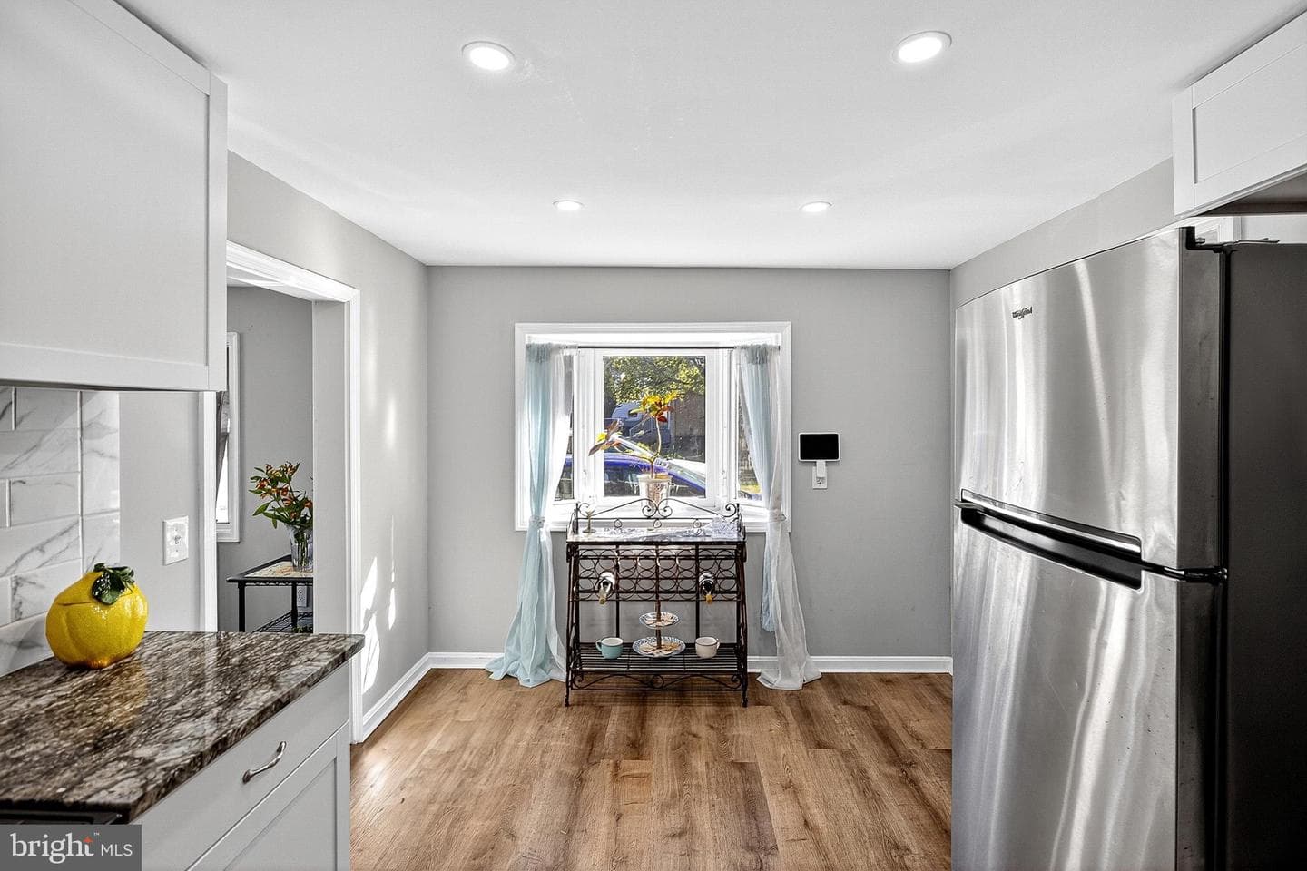 150 Seltzer Avenue photo 13