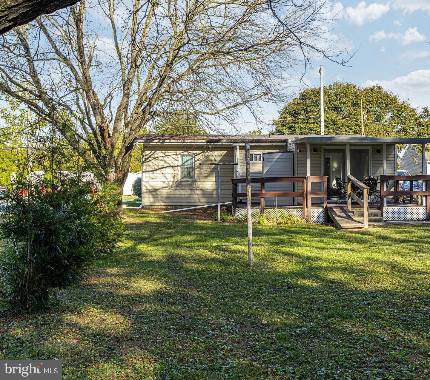 150 Seltzer Avenue photo 30