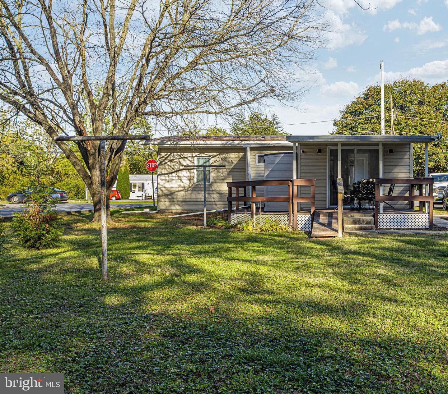150 Seltzer Avenue photo 35