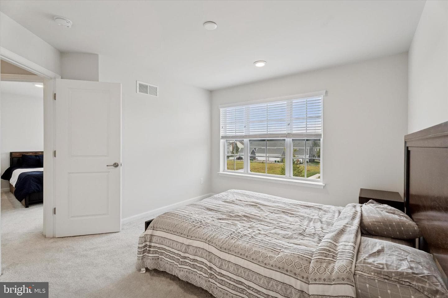 498 Major John Way photo 35