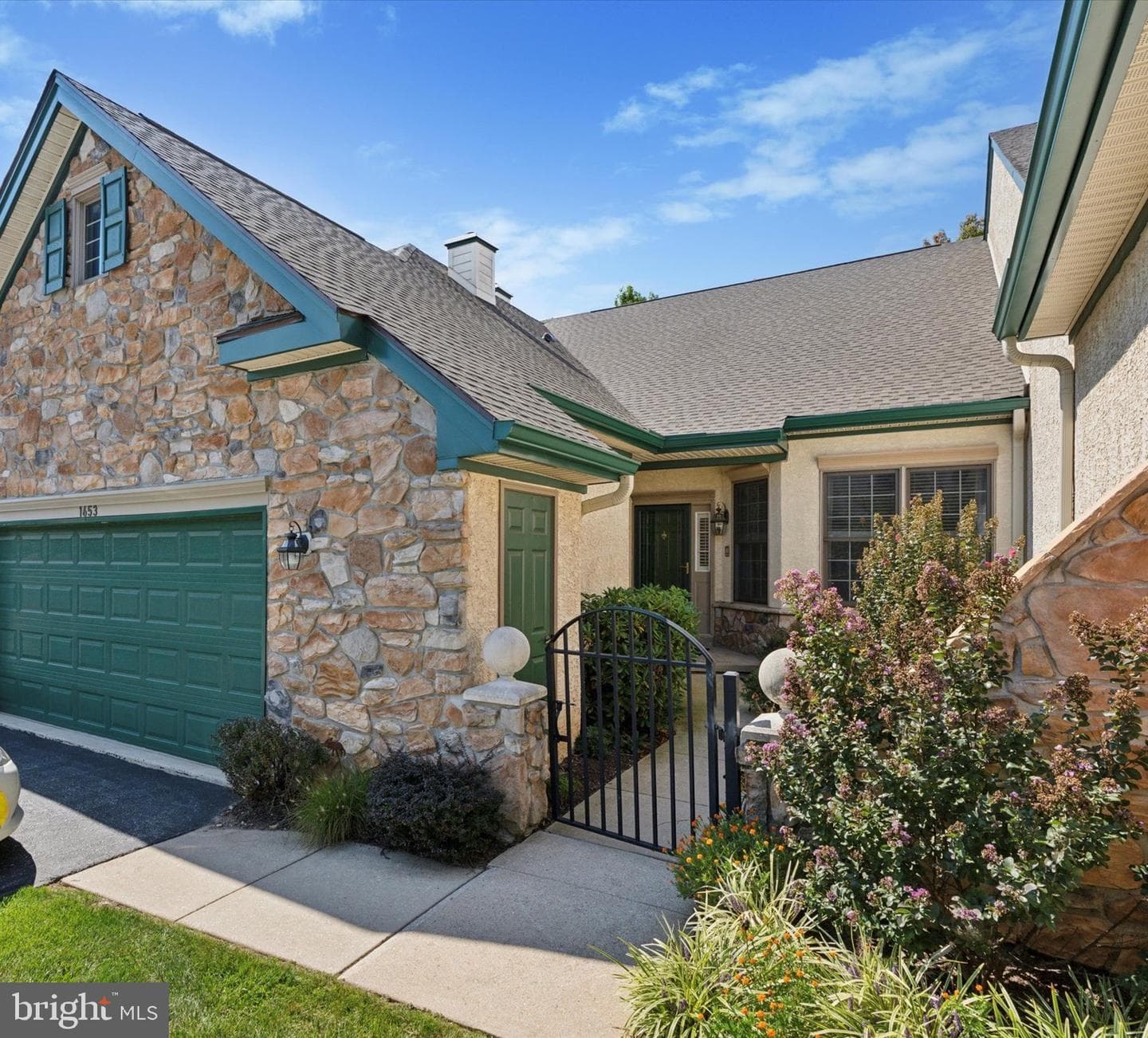 1653 Yardley Court