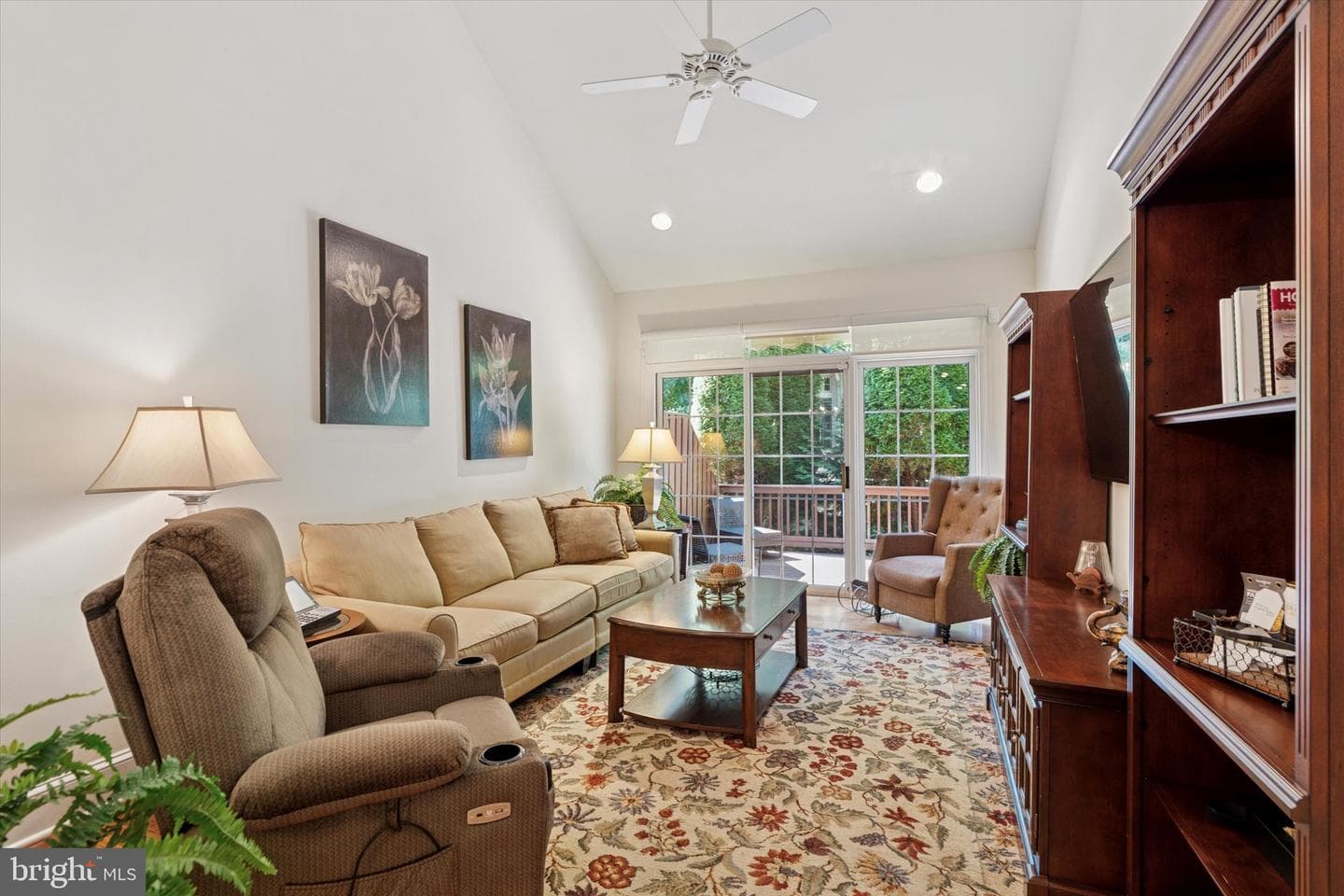 1653 Yardley Court photo 21
